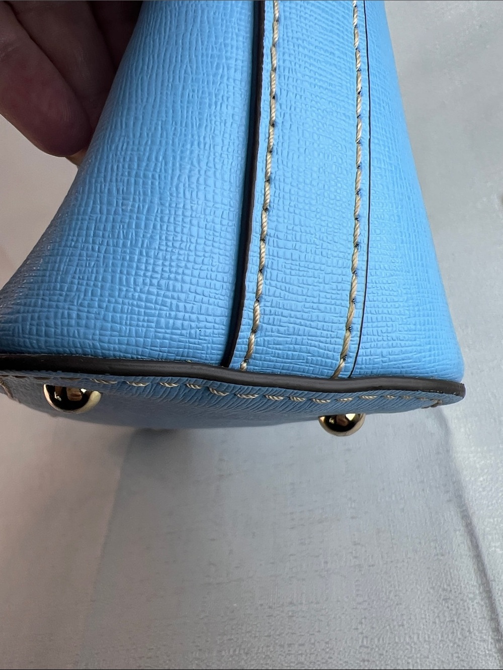 Dooney and Bourke, NWOTBlue structured bag - Picture 6 of 11
